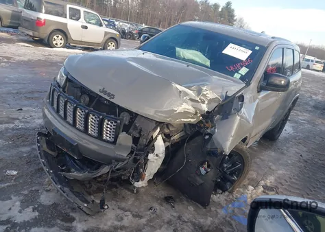 2020 Jeep Grand Cherokee Altitude 4X4 from USA, damaged, VIN 1C4RJFAG3LC312190